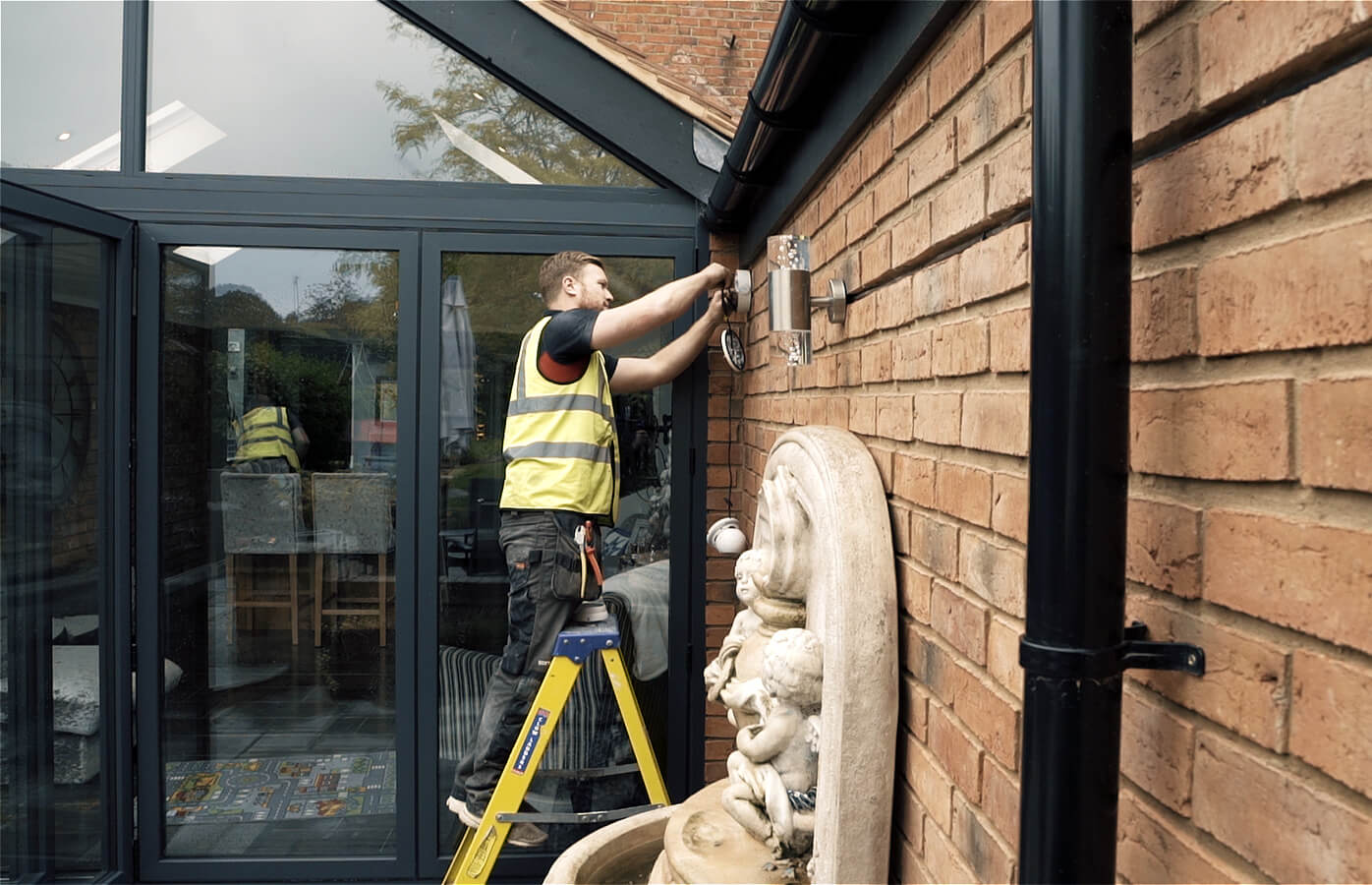 Electrical Contractor in residential environment in the West Midlands